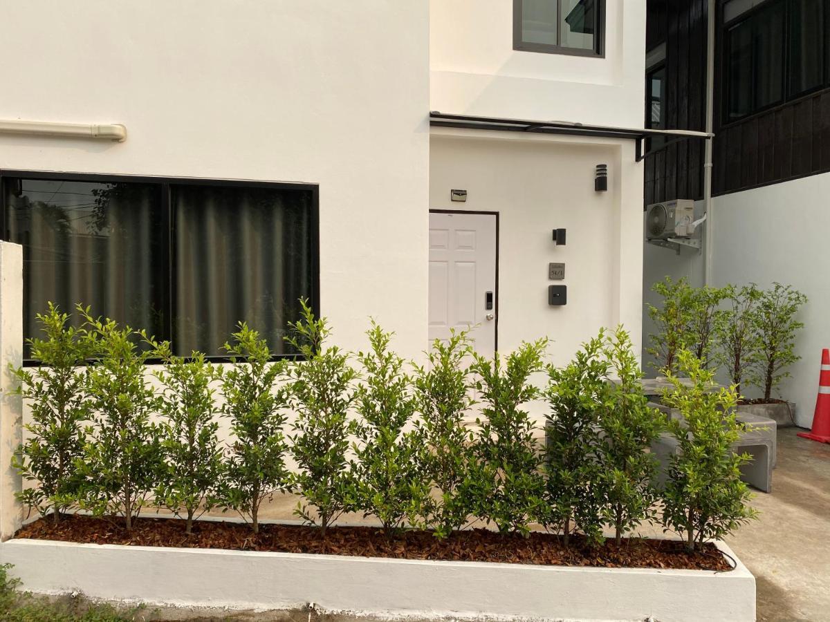 Baan 9 Muang Small House 清邁 外观 照片